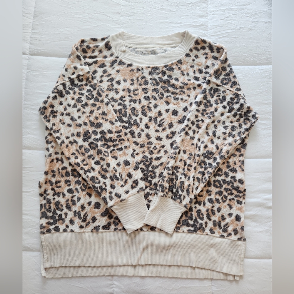 Aerie Leopard Print Sweater - Cream and Brown